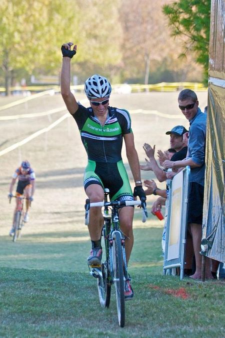 Jeremy Powers wins his second race of Cincinnati's three-day UCI3 Festival.