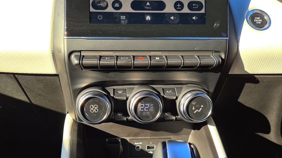 Renault Clio ETech Hybrid