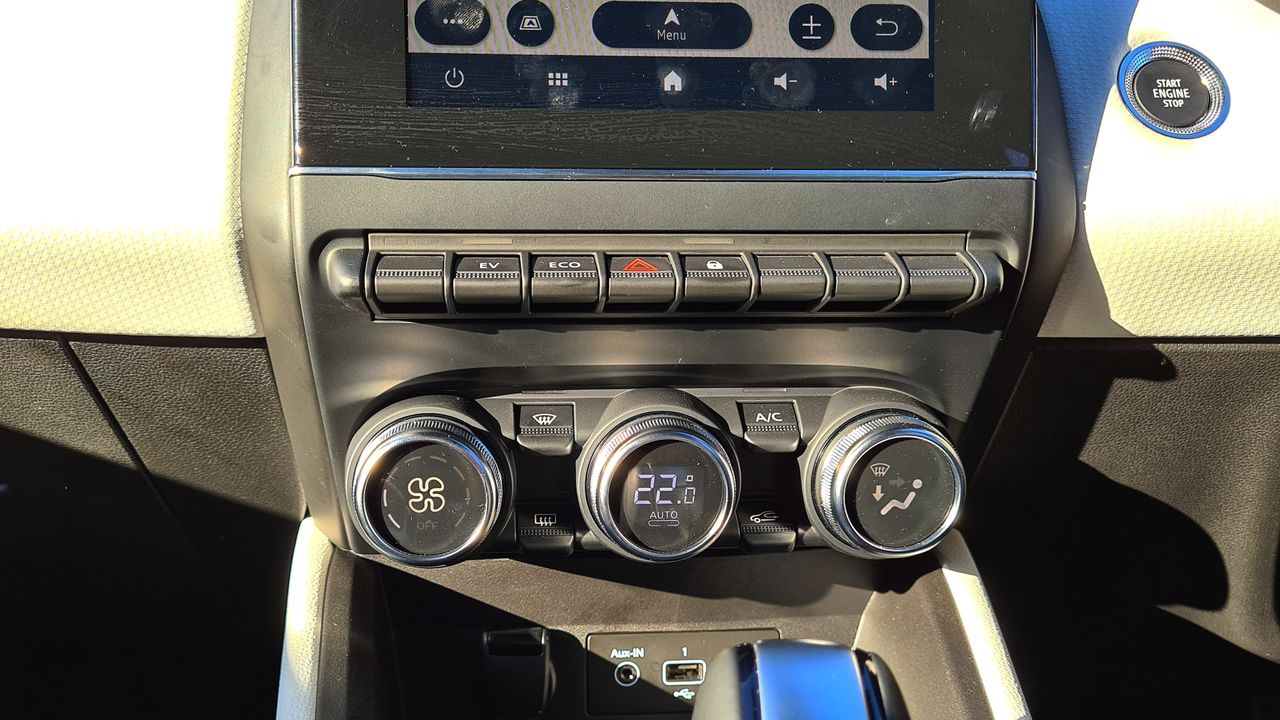 Renault Clio ETech Hybrid