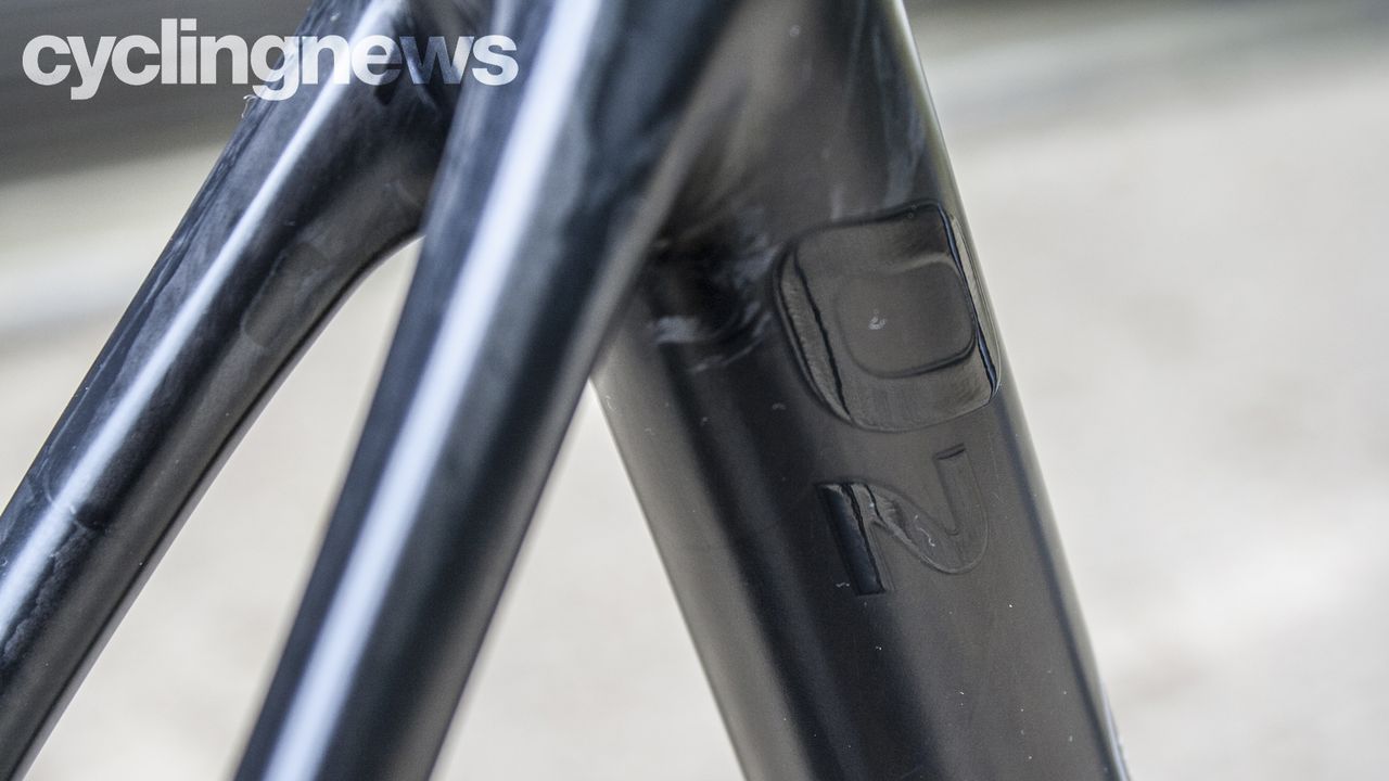 Factor O2 VAM Disc road bike