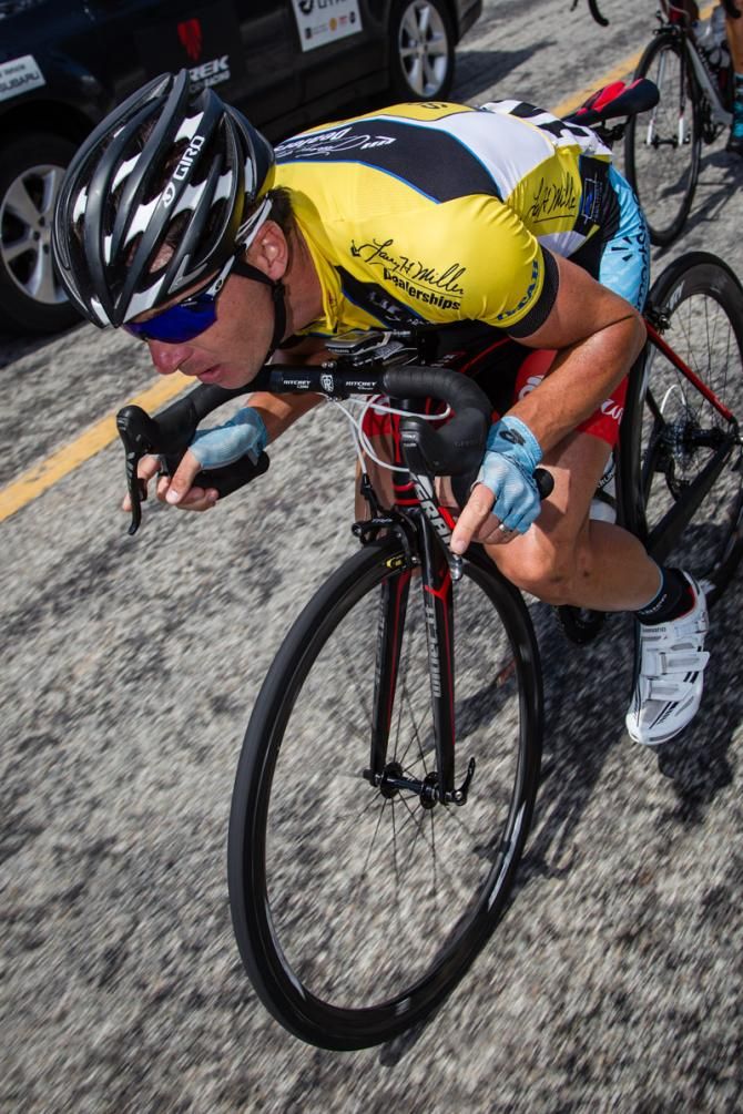 Jure Kocjan (Smartstop) fights to stay in the front group.