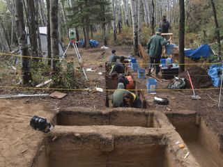 Researchers excavate at the Upward Sun River site in Central Alaska.