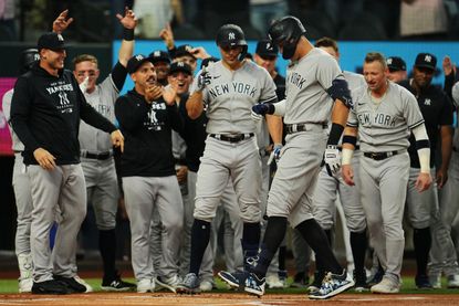 Aaron Judge hits 62nd home run