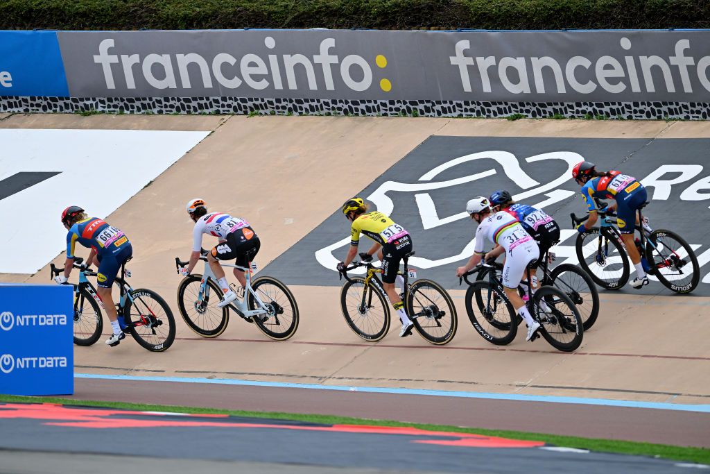 ROUBAIX FRANCE APRIL 06 LR Ellen van Dijk of The Netherlands and Team Lidl Trek Pfeiffer Georgi of The United Kingdom and Team dsmfirmenich PostNL Marianne Vos of The Netherlands and Team Visma Lease a Bike Lotte Kopecky of Belgium and Team SD Worx Protime Amber Kraak of The Netherlands and Team FDJSuez and Elisa Balsamo of Italy and Team Lidl Trek sprint in the Roubaix Velodrome Velodrome Andre Petrieux during the 4th ParisRoubaix Femmes 2024 a 1485km one day race from Denain to Roubaix on UCIWWT April 06 2024 in Roubaix France Photo by Luc ClaessenGetty Images