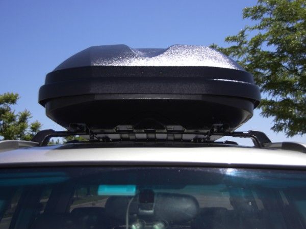 That monstrous carrying capacity also takes up a lot of rooftop space, though, leaving no room for bicycle trays on our test vehicle.