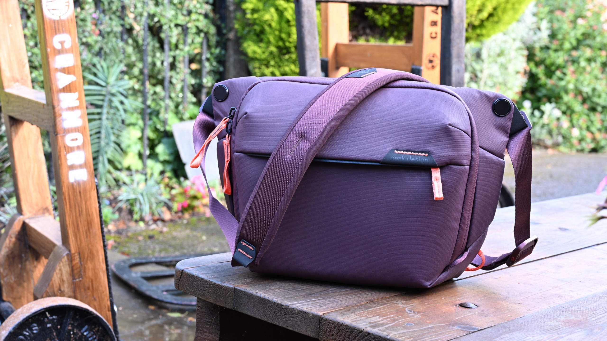 Peak Design Everyday Sling