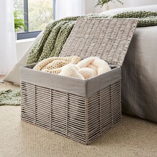 A storage box/blanket box for a bedroom