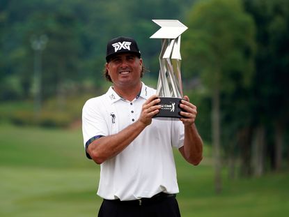 Pat Perez defends the CIMB Classic in Malaysia