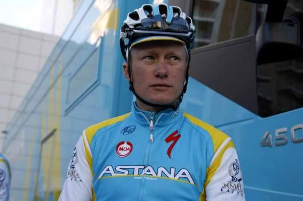 Alexandre Vinokourov (Astana) ready for training