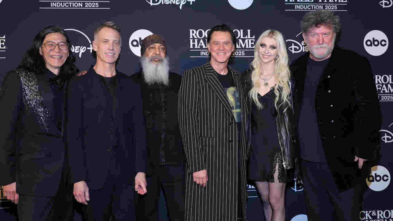 Soundgarden with Taylor Momsen and Jim Carrey on the red carpet at the 2025 Rock And Roll Hall Of Fame