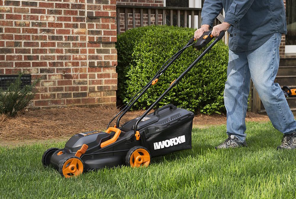 Best small lawn mower compact mowers for easy lawn care Real Homes