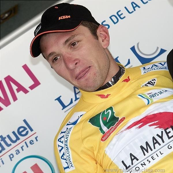 Laurent Pichon (Bretagne - Schuller) now leads overall.