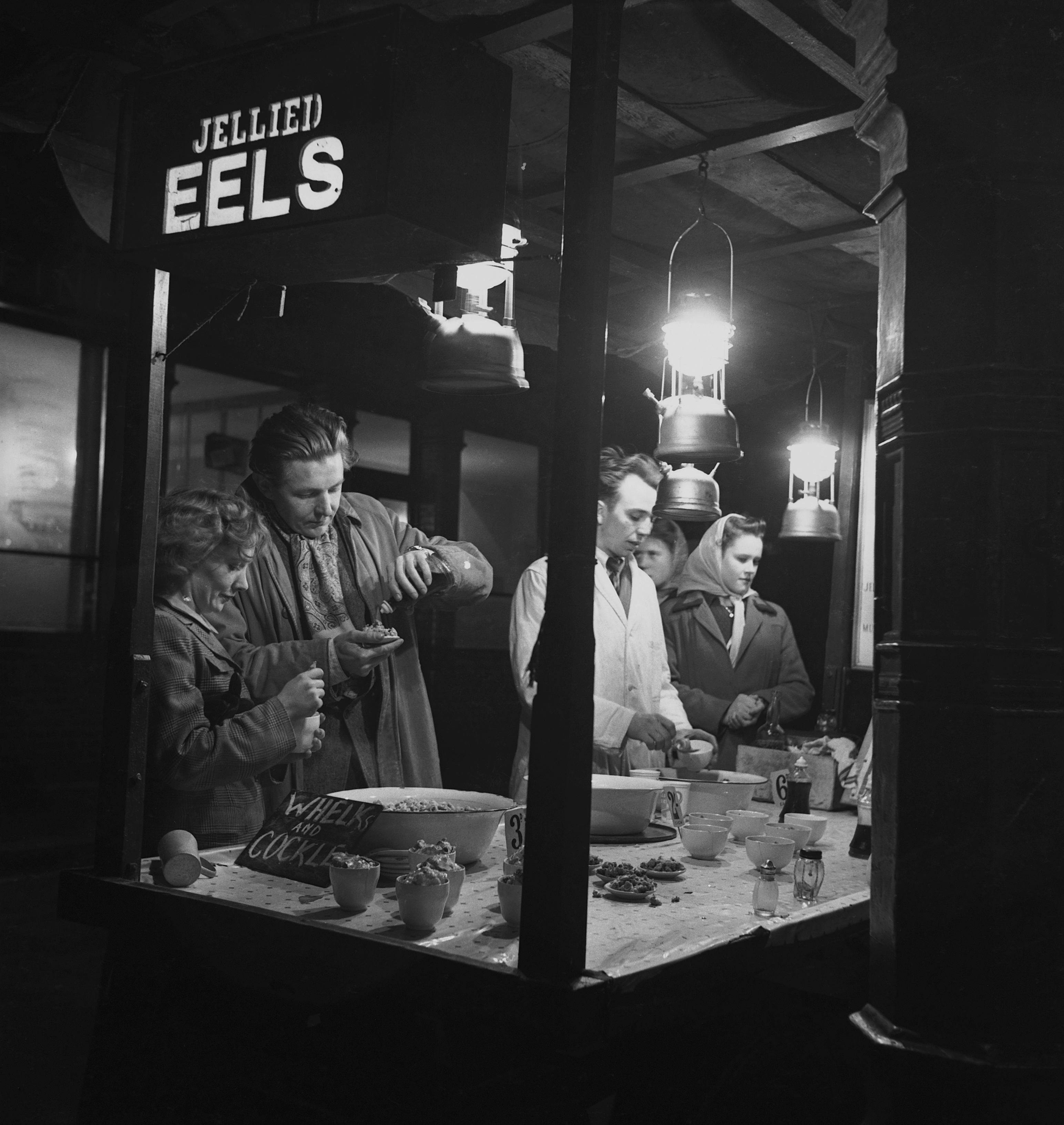Jellied eels stand