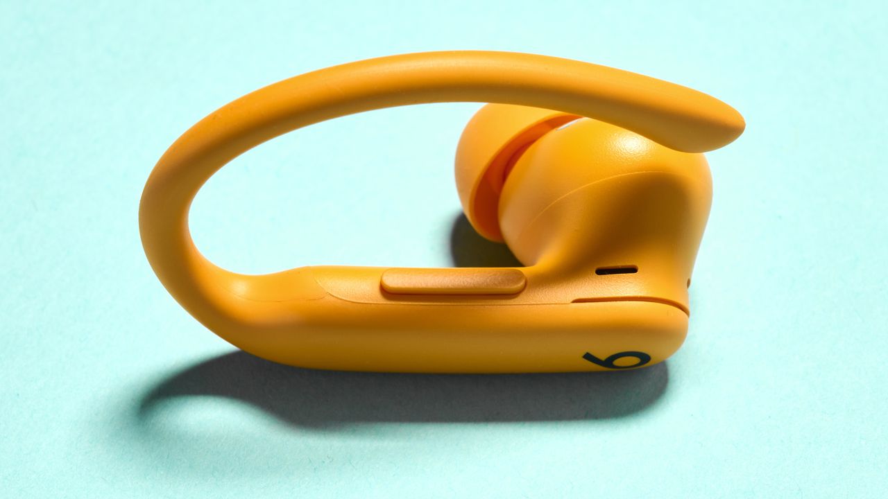 Beats Powerbeats Pro 2