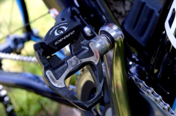 In addition to prototype Shimano Dura Ace 7810 composite pedals Ben Swift's Pinarello also featured prototype C50 composite tubular wheels.