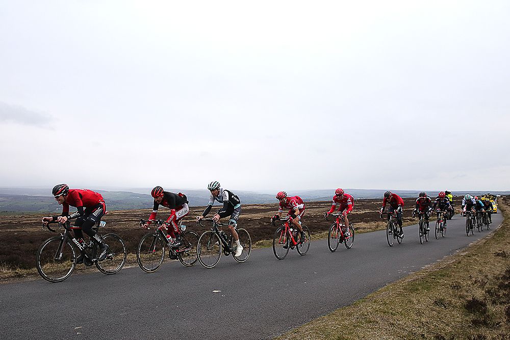 Rohan Dennis drives the pace in Yorkshire
