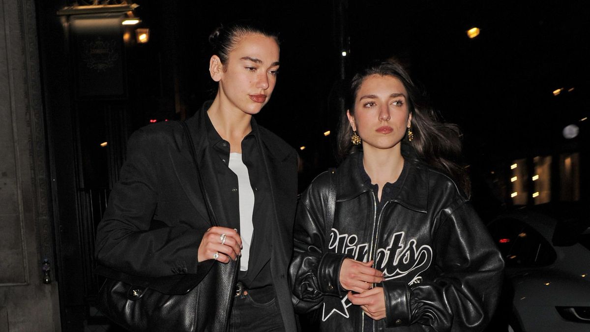 High-Waisted Stovepipe Jeans Are Trending—These Are the Shoes That Make Them Look Chicest