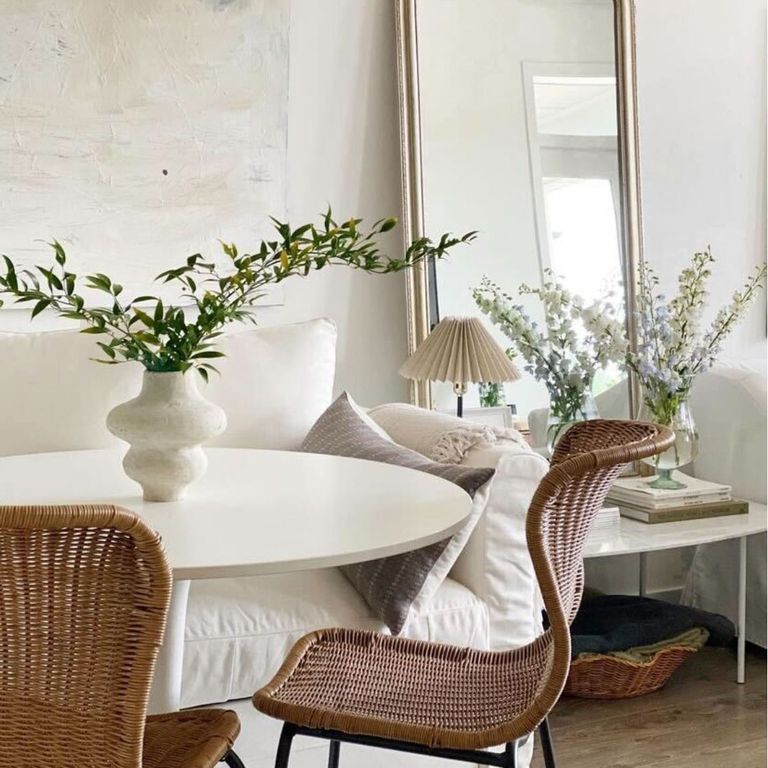 10 small dining nooks that prove you don’t need much space for a big