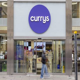 Currys store front