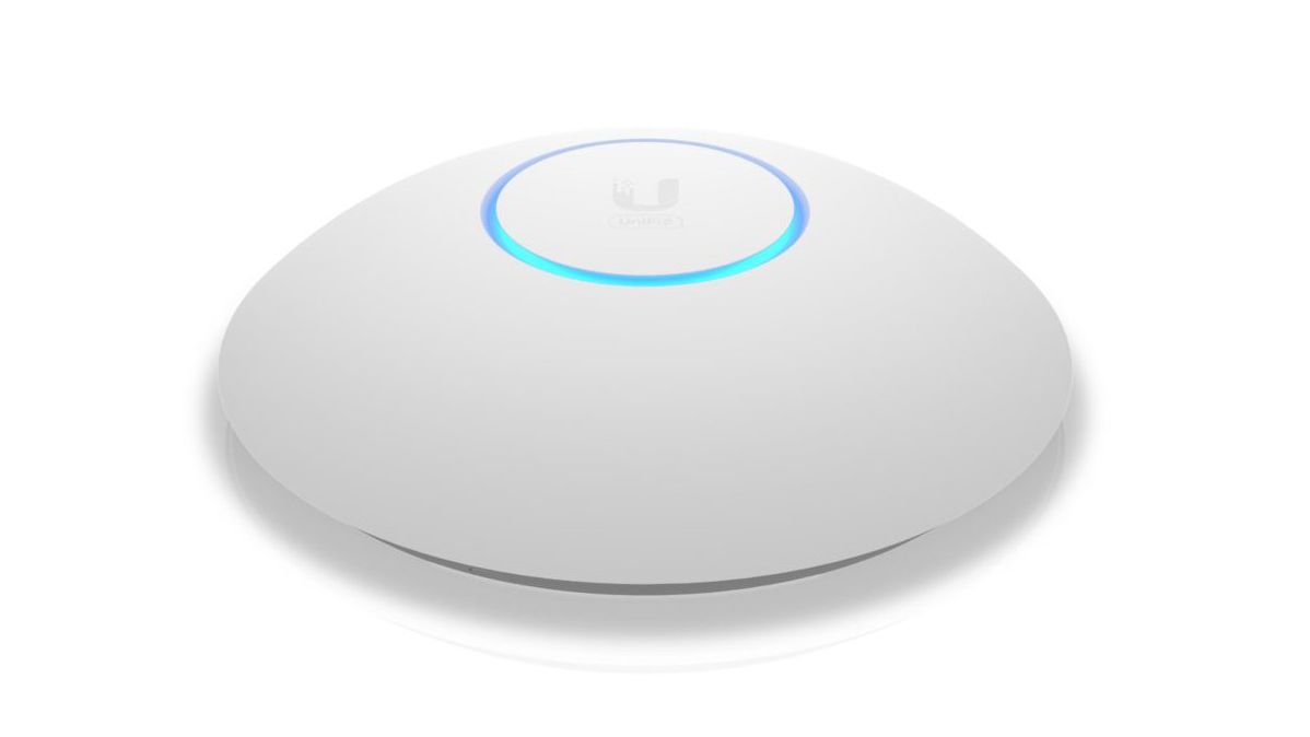 Ubiquiti Networks UniFi U6-LR review: A wealth of features for a very fair  price