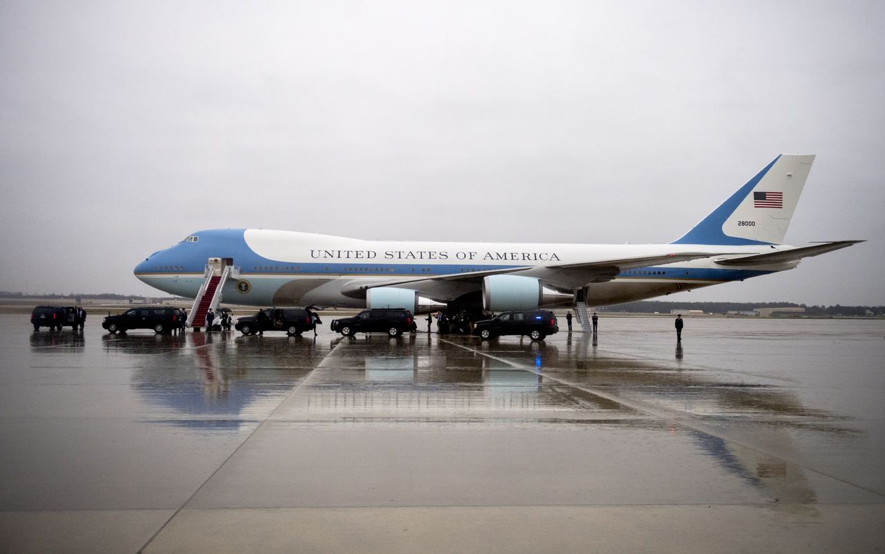 Air Force One on the tarmac