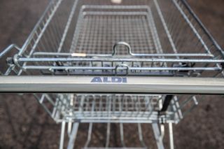 aldi store trolley