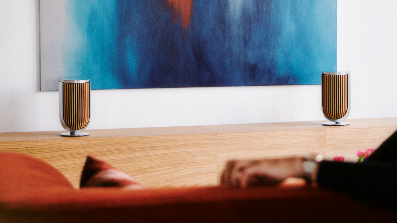Bang Olufsen Beolab 8 speaker