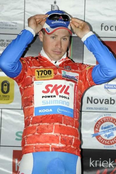 Mitchell Docker's (Skil-Shimano) efforts in the escape were rewarded with a brick-emblazoned jersey
