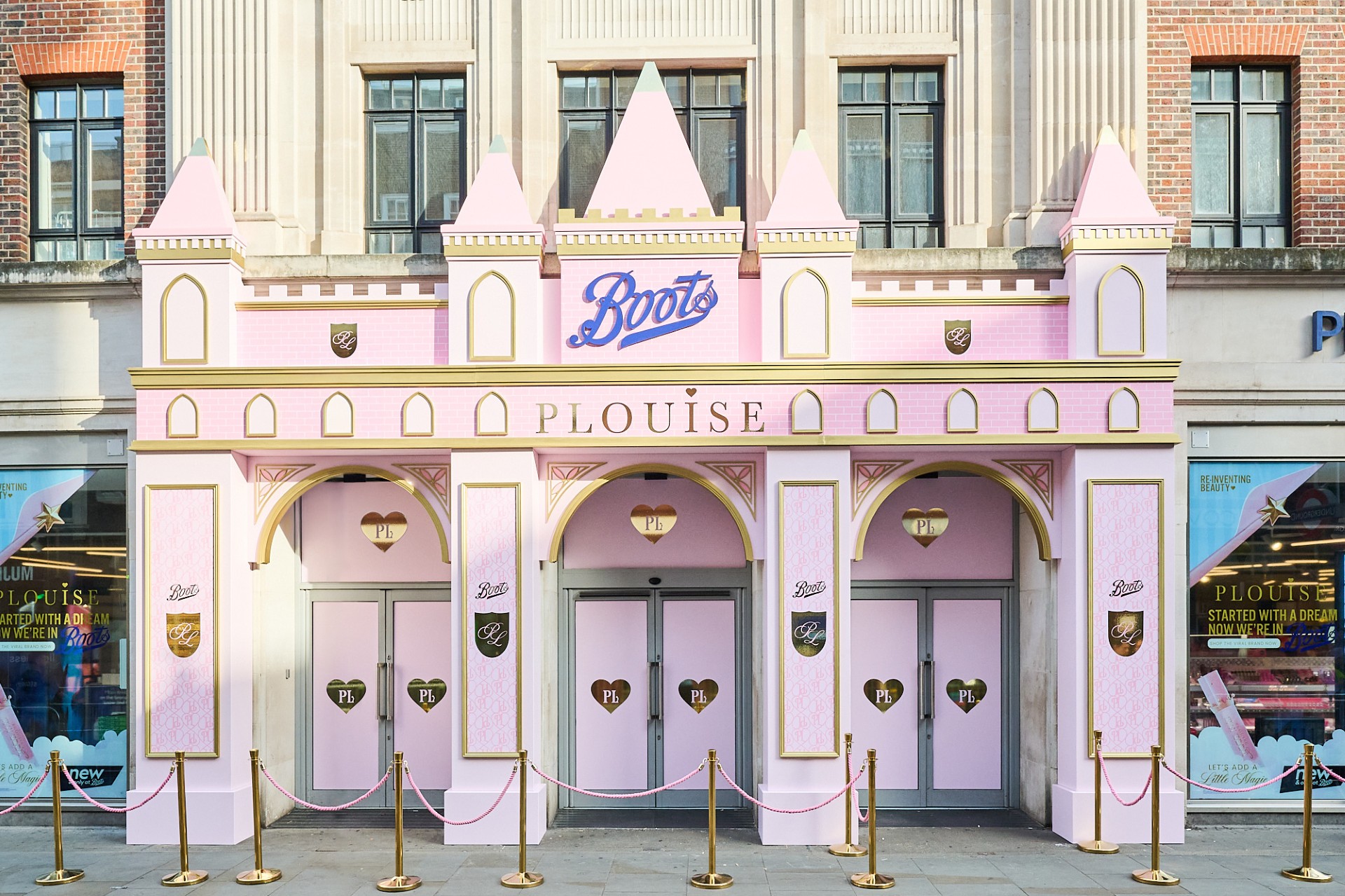 experiential branding pop-up 