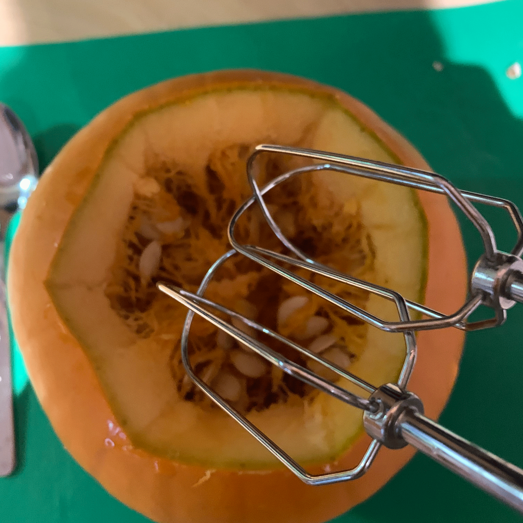 Pumpkin with electric whisk