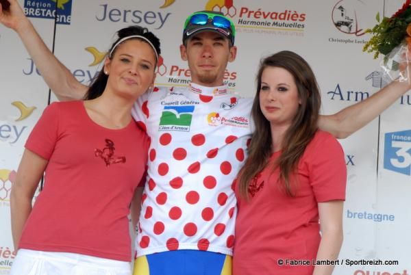Peter Kusztor ( Atlas Personal) took the lead in the mountains classification.