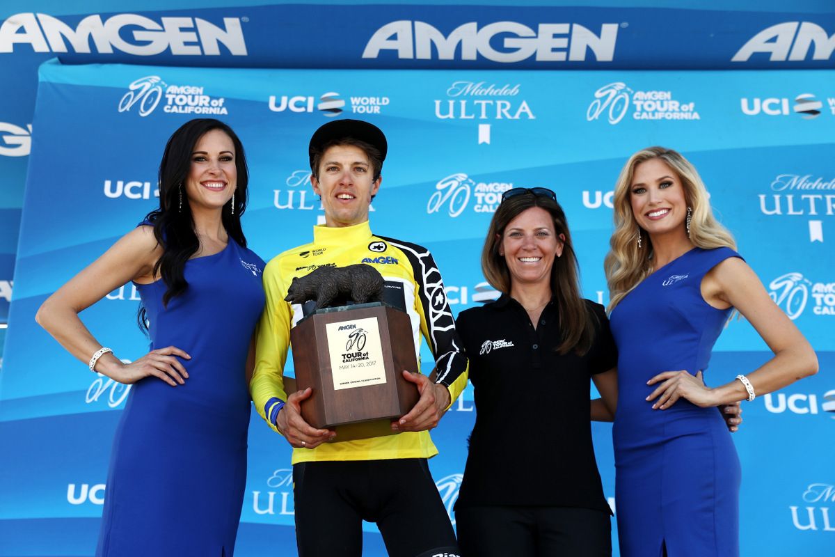 George Bennett with his trophy