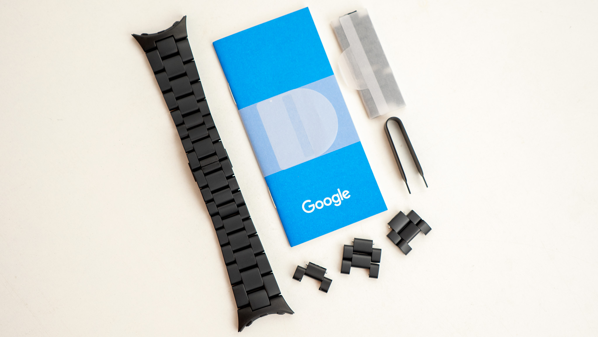 What's in the box for the official Google Pixel Watch metal band
