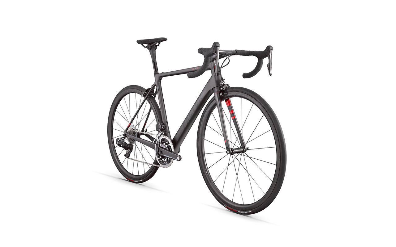 The frame features new carbon technologies and construction methods