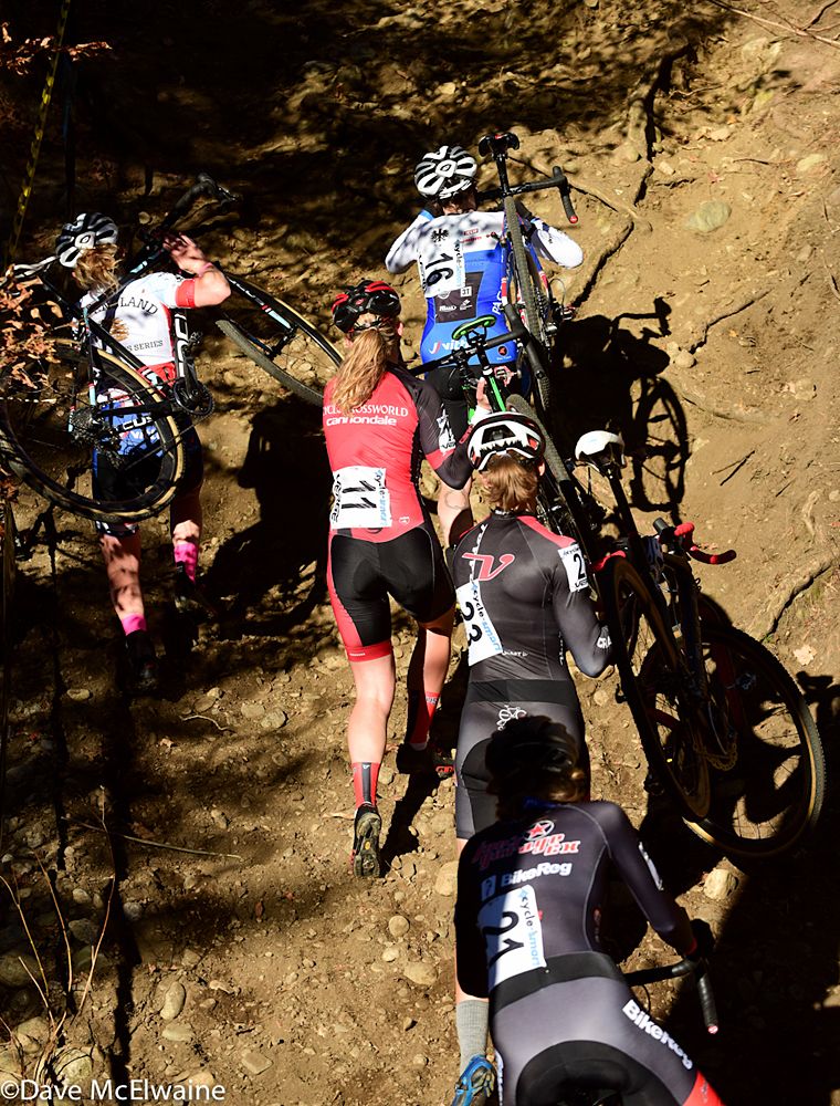 Jena Greaser (JAM/MNCC/Vittoria) leading Noble, White, and Maximenko on the run-up during lap two