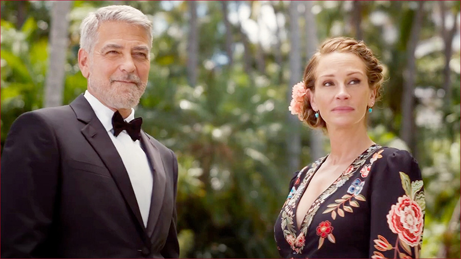 Julia Roberts and George Clooney star as a divorced couple in this still from Ticket to Paradise.