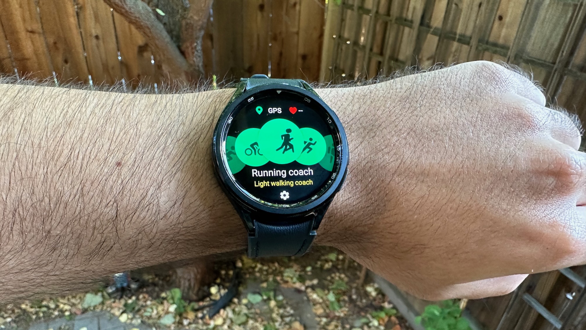 A atividade Running Coach no Galaxy Watch 6 Classic