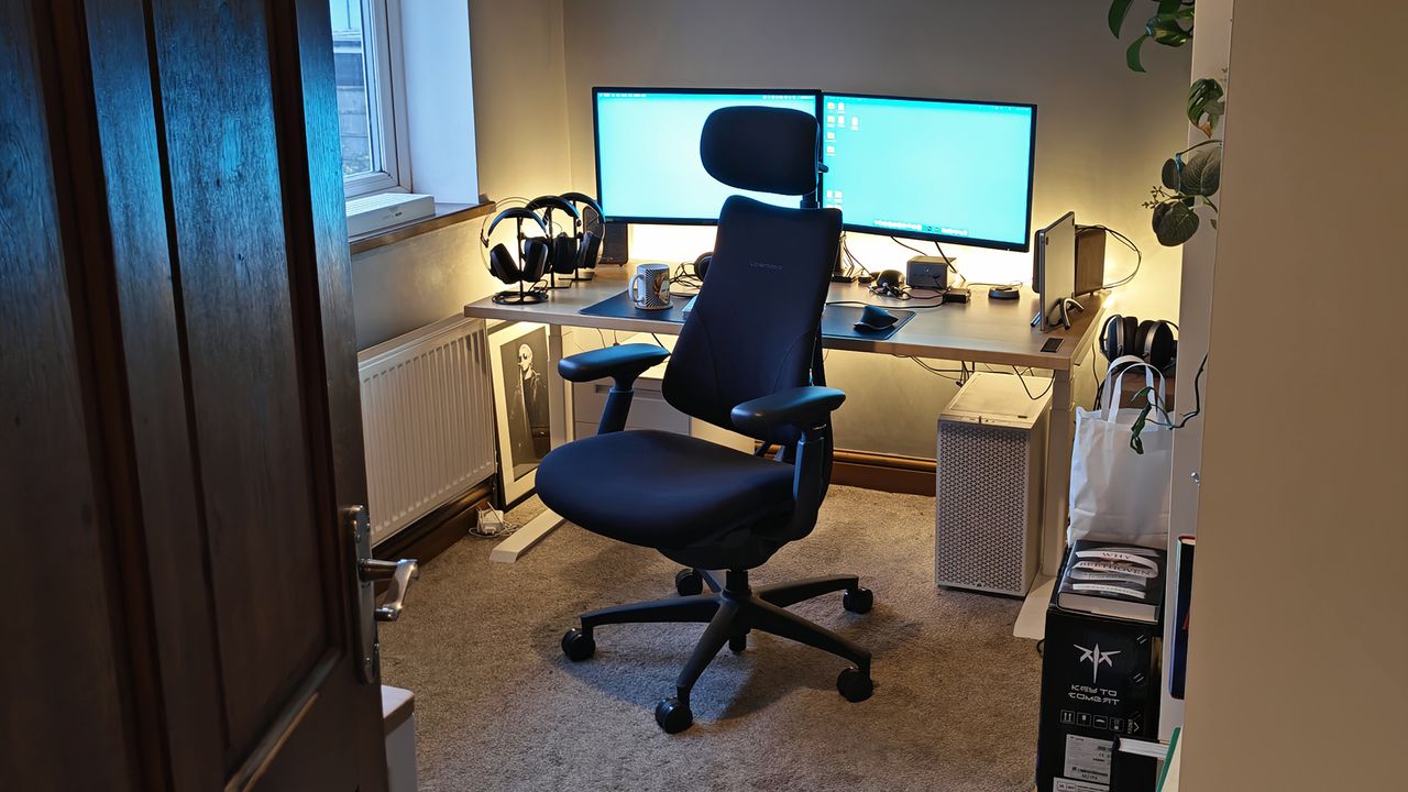 A selection of LiberNovo Omni office chairs in a home work place.