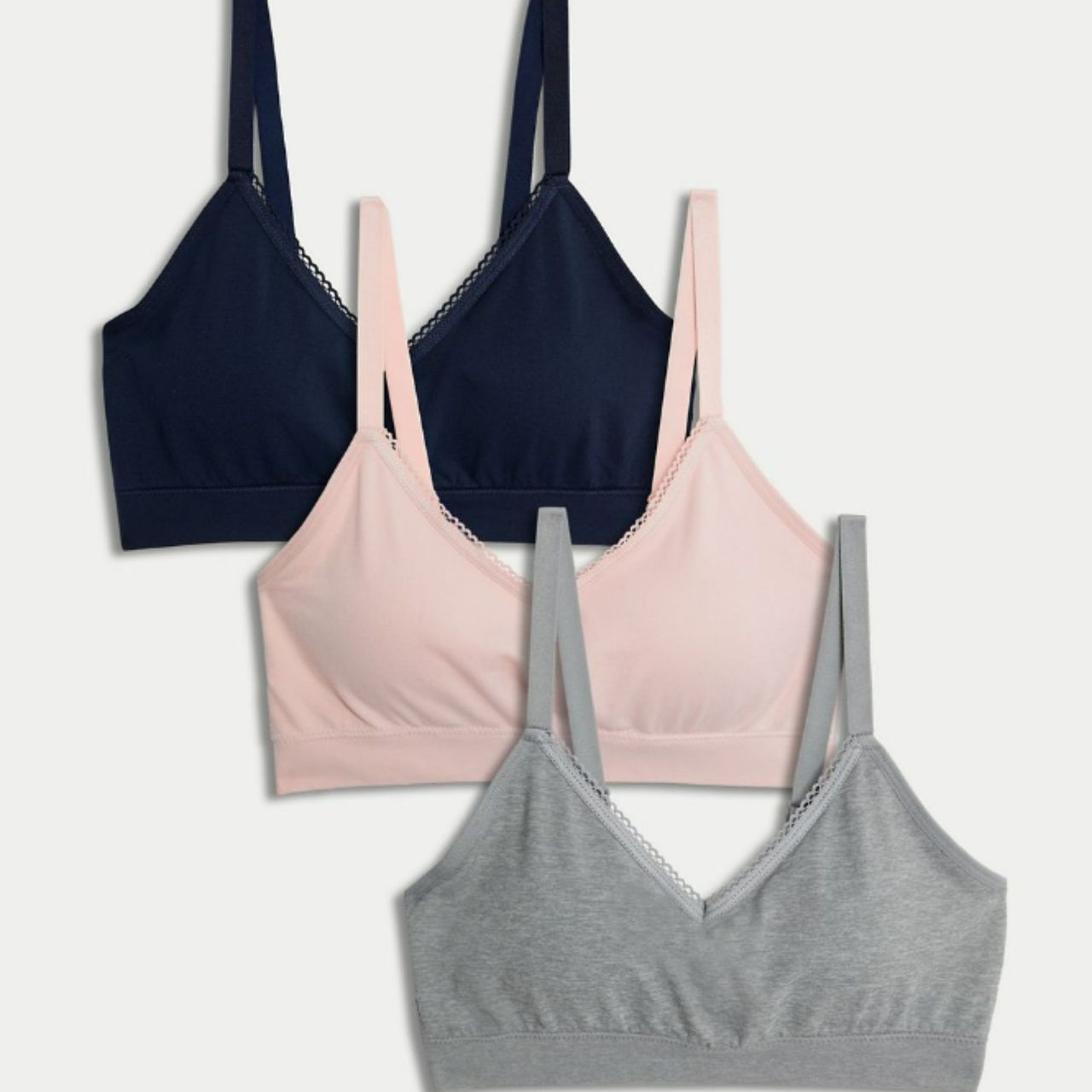 Best bras for back fat 12 editorapproved smoothing styles Woman & Home
