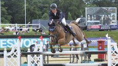 Joe Whitaker and Hulahupe JR