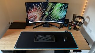 FlexiSpot E7 Pro desk top with PC setup