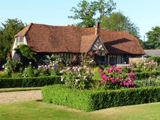 Images of the gardens of Ayot Bury, Hertfordshire