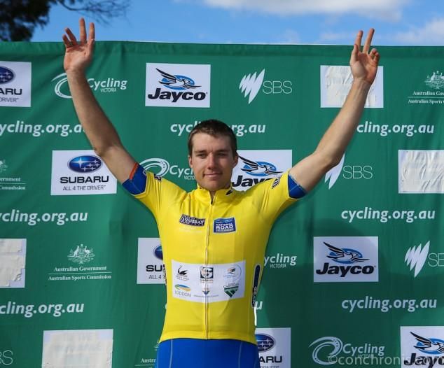 Brenton Jones (Avanti) in the leader's jersey