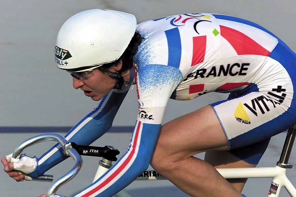 MEXICO CITY MEXICO French cyclist Jeannie Longo races 07 December 2000 at the Olympic velodrome in Mexico City as she breaks her own world hour record with a mark of 45094kms She set the previous mark 05 November at 44474kms at the same velodrome AFP PHOTO Omar TORRES Photo credit should read OMAR TORRESAFP via Getty Images