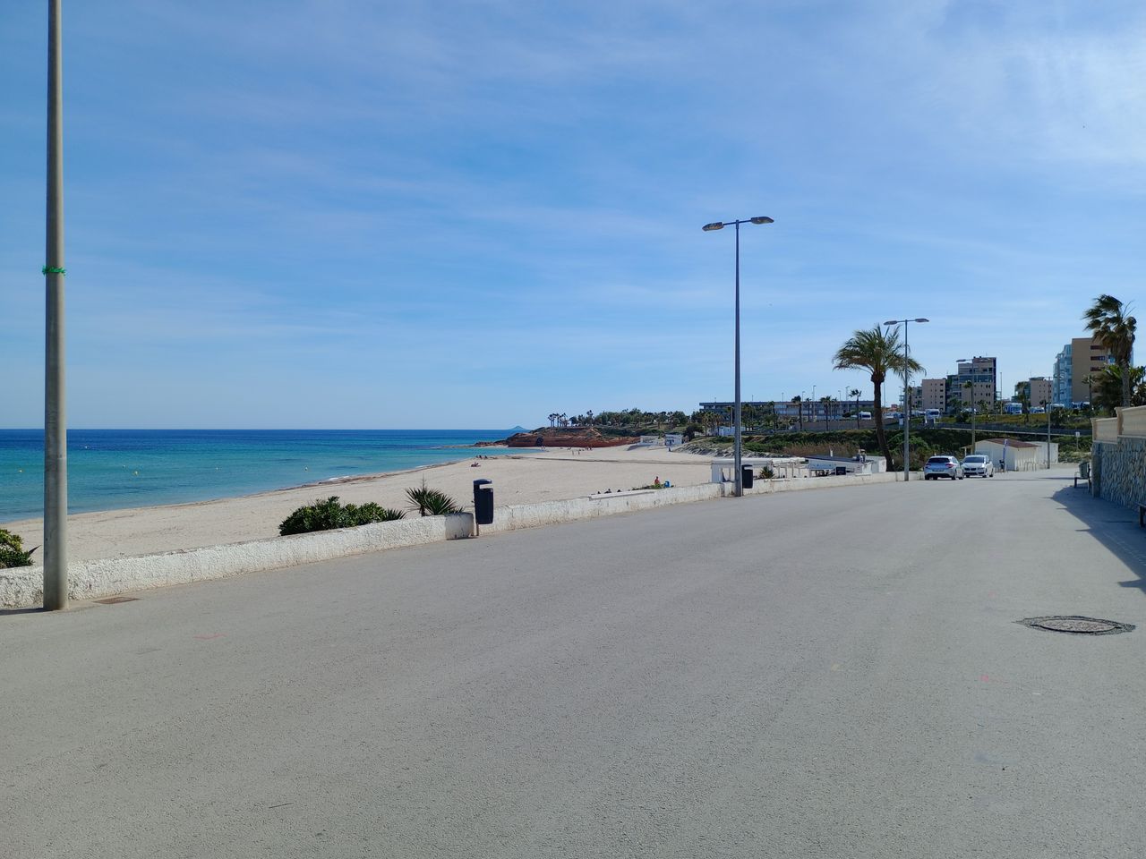 Muestra de c&aacute;mara TCL 30+ playa
