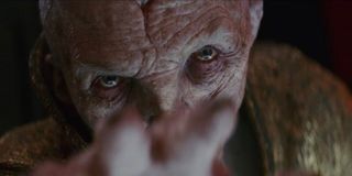 Supreme Leader Snoke using the Force in Star Wars: The Last Jedi