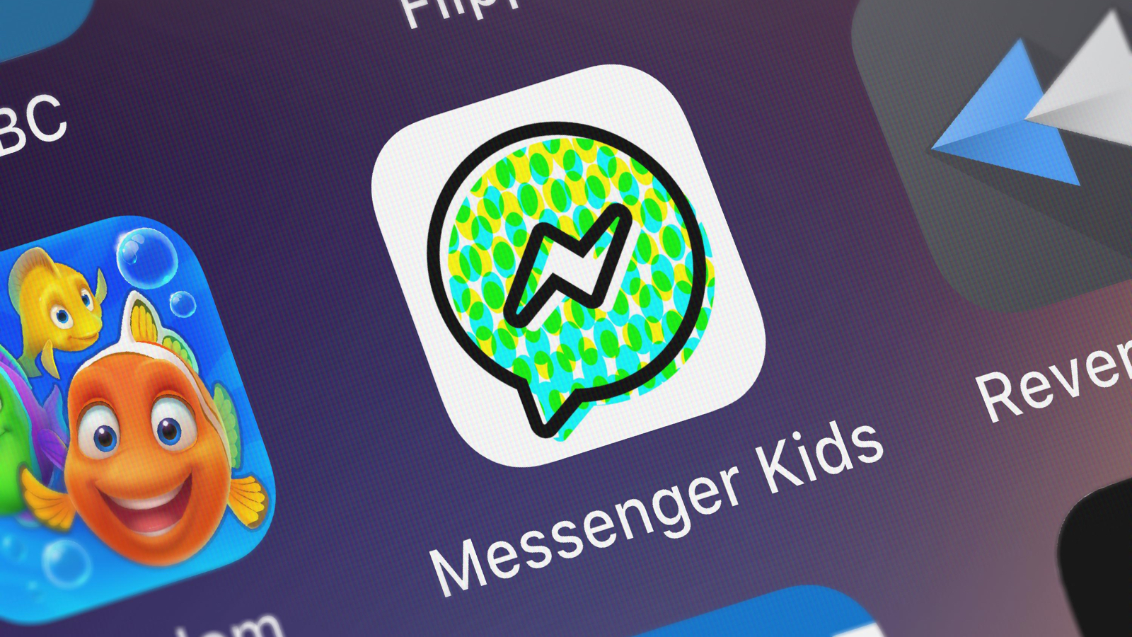 Facebook Messenger Kids Security Flaw What Parents Need To Know Tom S Guide