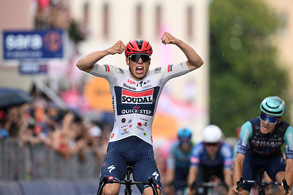 PIEVE DI SOLIGO, ITALY - MAY 28: (L-R) Paul Magnier of France and Team Soudal Quick-Step celebrates at finish line as stage winner ahead of Edoardo Zambanini of Italy and Team Bahrain - Victorious during the 109th Giro d&amp;apos;Italia 2026, Stage 18 a 171km stage from Fai della Paganella to Pieve di Soligo / #UCIWT / on May 28, 2026 in Pieve di Soligo, Italy. (Photo by Dario Belingheri/Getty Images)