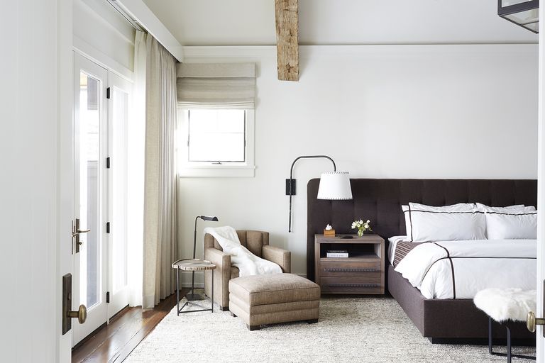 10 Expert Modern Bedroom Design Ideas, Modern Farmhouse Master Bedroom Designs 2021