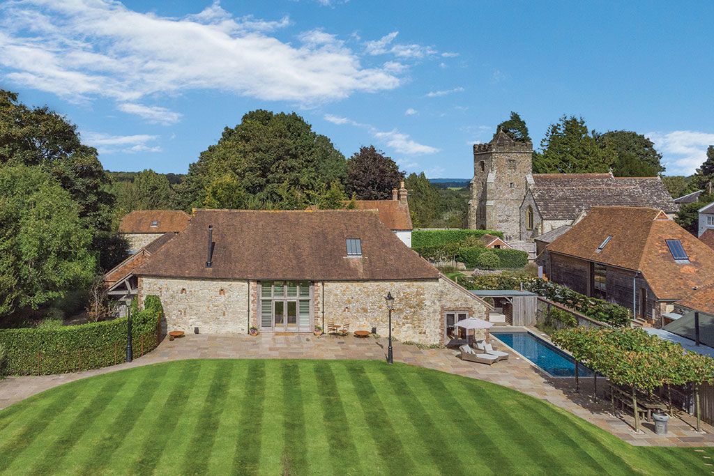 House for sale &ndash; Brockhurst Barn, Washington, West Sussex.